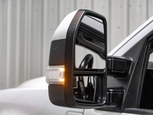 Used 2021 Ford F250 Lariat w/ FX4 Off-Road Package AWD/4WD image 38