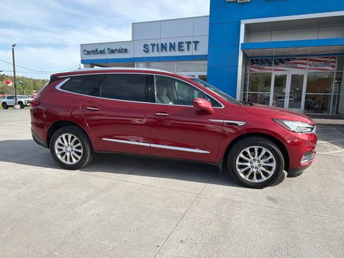 Used 2019 Buick Enclave Premium AWD/4WD image 5