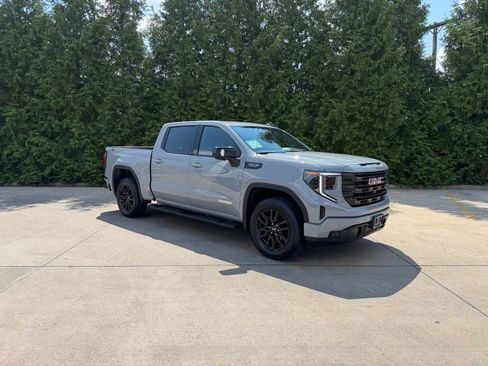 Used 2024 GMC Sierra 1500 Elevation w/ Elevation Premium Package AWD/4WD image 1