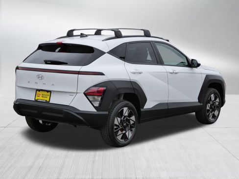 Certified 2025 Hyundai Kona SEL image 7