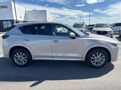 Used 2024 MAZDA CX-5 AWD 2.5 S w/ Select Package image 8