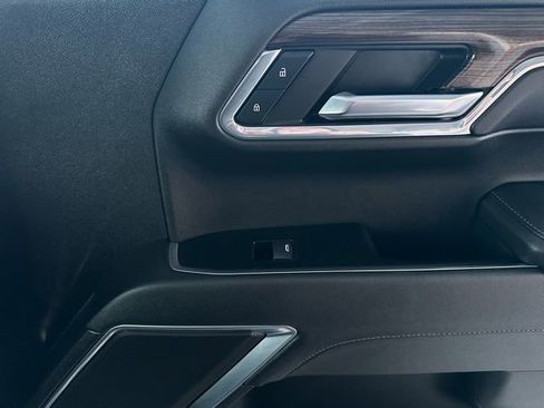 Certified 2024 Chevrolet Silverado 1500 LT image 22