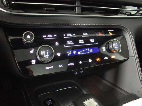 New 2026 INFINITI QX60 Autograph image 21