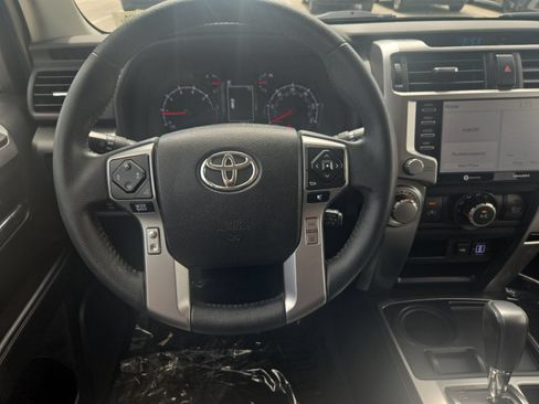 Used 2022 Toyota 4Runner SR5 RWD image 13