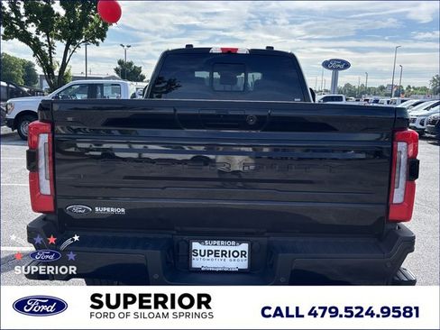 Used 2025 Ford F350 Platinum AWD/4WD image 4