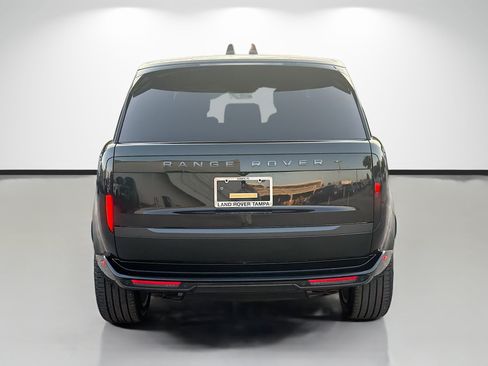 New 2026 Land Rover Range Rover Autobiography AWD/4WD image 4