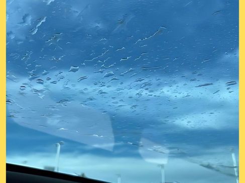 Used 2020 Land Rover Range Rover Evoque SE image 39