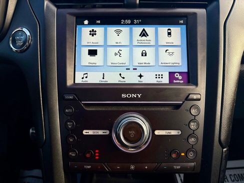 Used 2017 Ford Fusion Titanium image 30