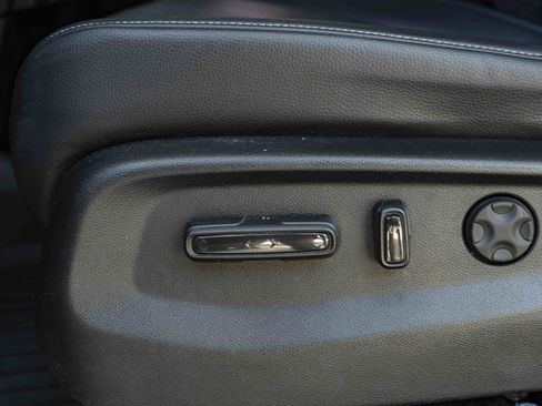 Used 2023 Honda Odyssey Touring image 37