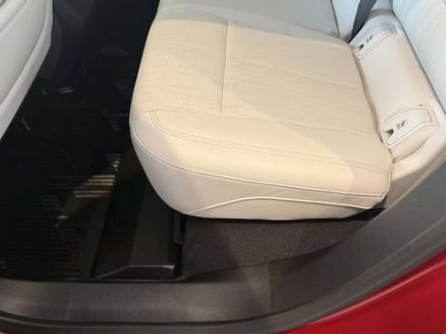 Certified 2024 Cadillac Lyriq Sport w/ LPO, Floor Liner Package AWD/4WD image 29