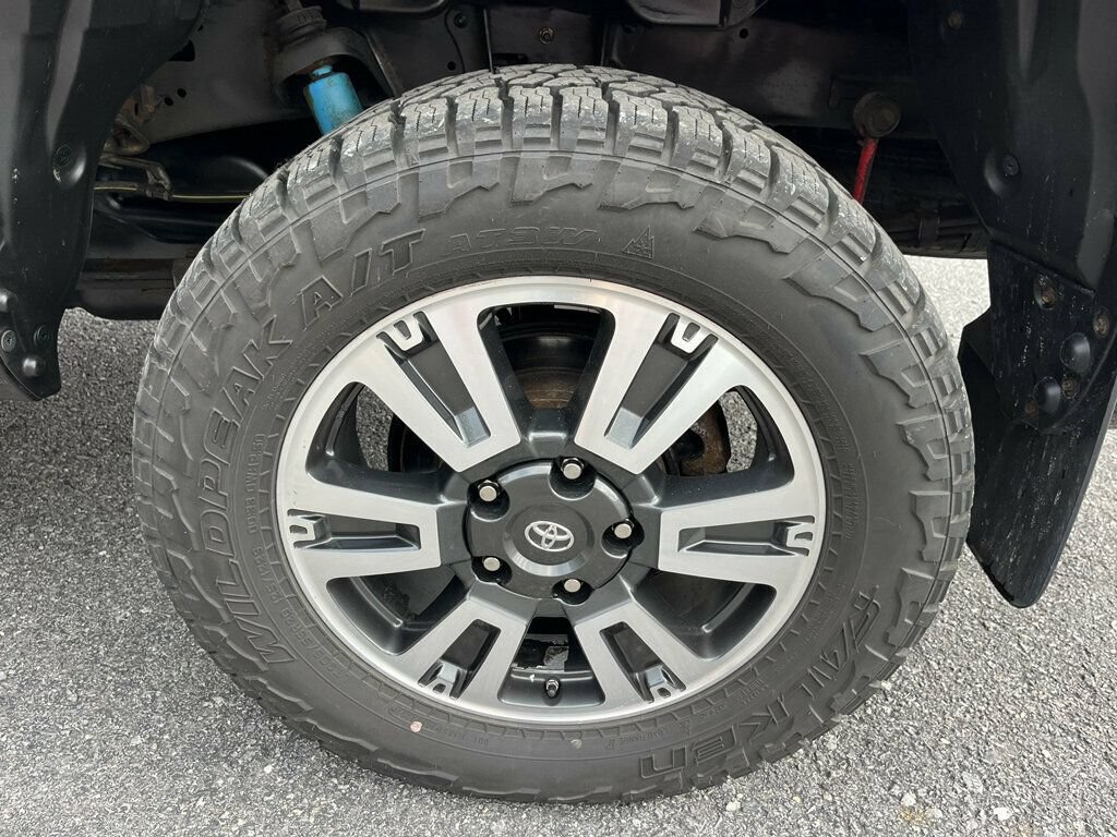 Used 2019 Toyota Tundra SR5 AWD/4WD image 13