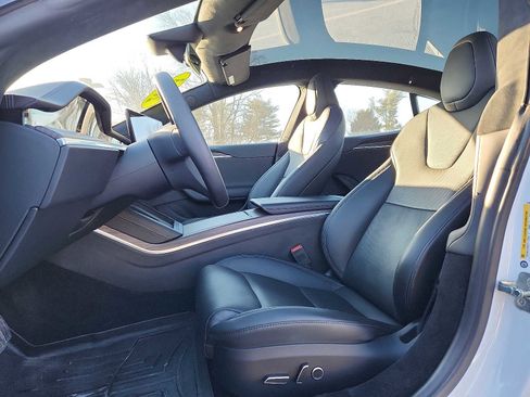 Used 2023 Tesla Model S image 13