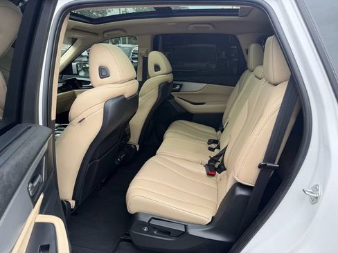 Certified 2024 Acura MDX SH-AWD w/ Technology Package image 11