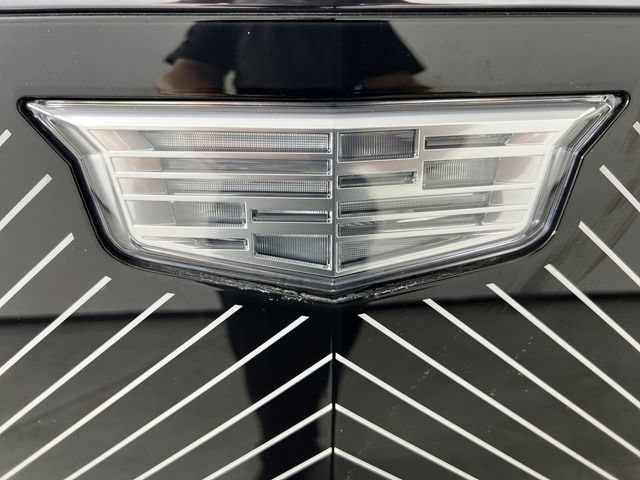 Used 2026 Cadillac Vistiq Platinum w/ LPO, Floor Liner Package AWD/4WD image 31