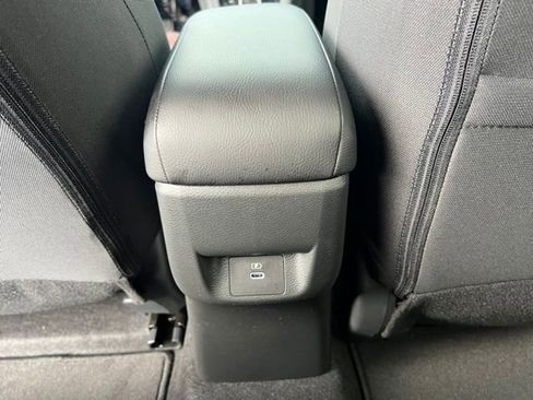 New 2025 Nissan Versa SR w/ Trunk Package image 25