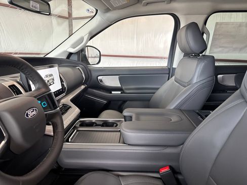 New 2027 Ford Expedition Active RWD image 12