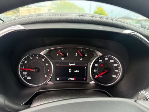 Used 2024 Chevrolet Blazer LT w/ Convenience Package FWD image 18