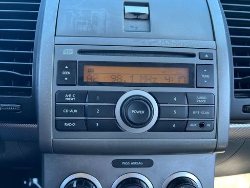 Used 2009 Nissan Sentra 2.0 FE+ image 16