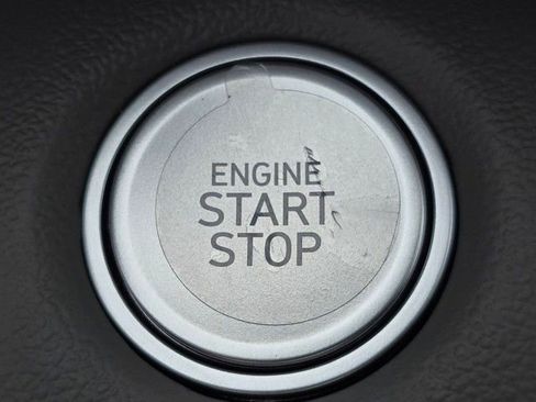 Certified 2025 Hyundai Elantra Sport image 8