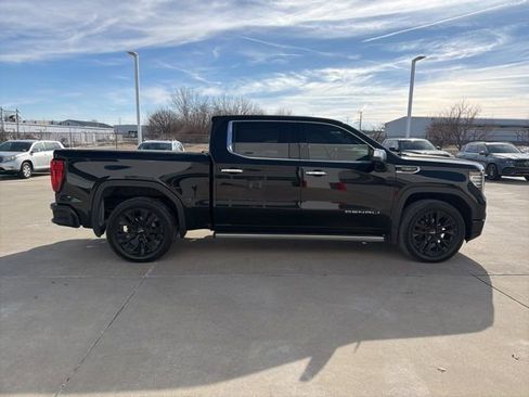 Used 2023 GMC Sierra 1500 Denali w/ Denali Reserve Package image 3