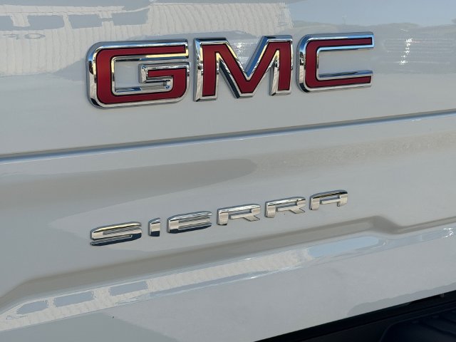 New 2026 GMC Sierra 1500 AT4 w/ AT4 Premium Package AWD/4WD image 9