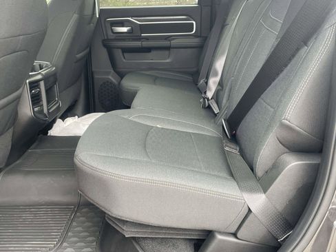 New 2026 RAM 2500 Big Horn AWD/4WD image 10