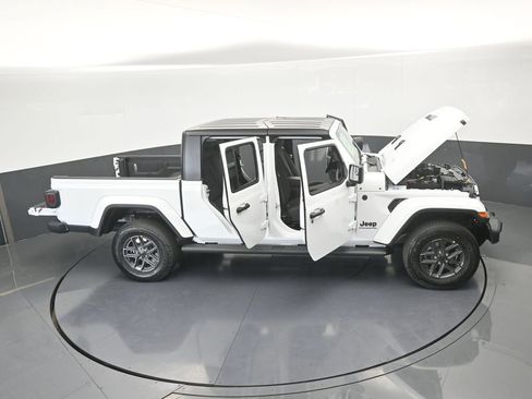 New 2026 Jeep Gladiator Sport image 61