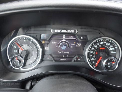 Used 2025 RAM 1500 Laramie AWD/4WD image 11