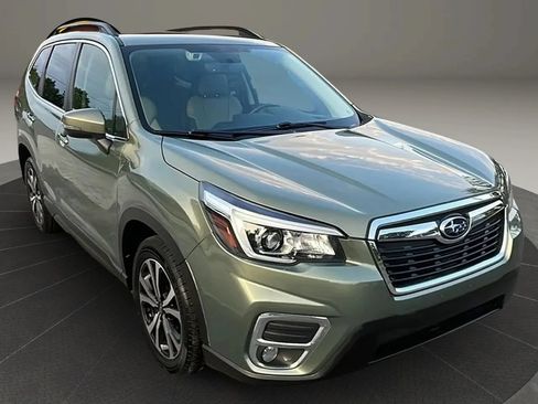Used 2019 Subaru Forester Limited AWD/4WD image 7
