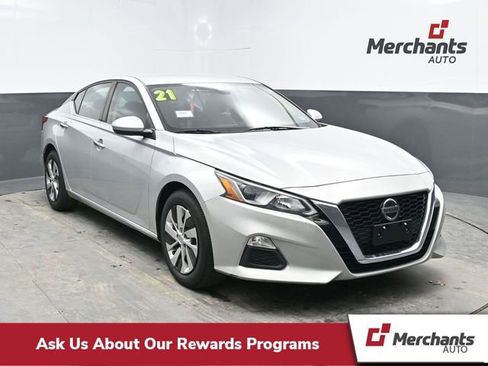 Used 2021 Nissan Altima 2.5 S image 1