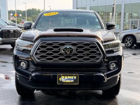 Used 2023 Toyota Tacoma TRD Sport AWD/4WD image 10