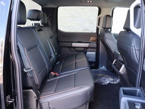 New 2026 Ford F350 Lariat w/ FX4 Off-Road Package image 35