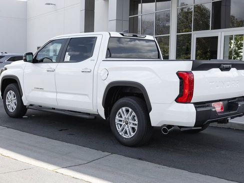 New 2025 Toyota Tundra SR5 image 7