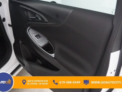 Used 2023 Chevrolet Malibu LT FWD image 16