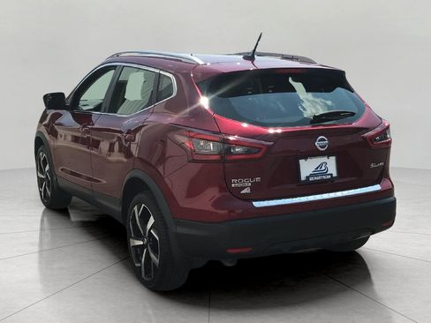 Used 2022 Nissan Rogue Sport SL AWD/4WD image 26