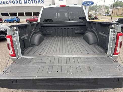 Used 2022 Ford F150 Lariat AWD/4WD image 9
