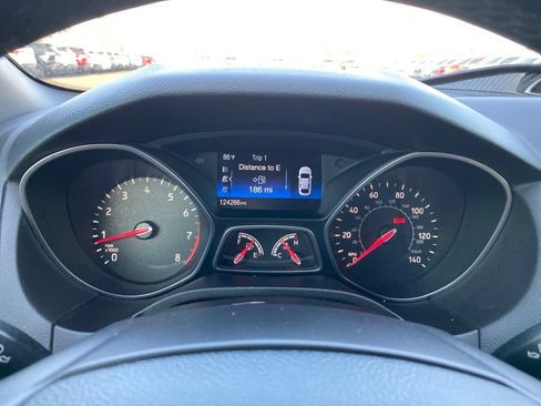 Used 2017 Ford Focus ST FWD image 26