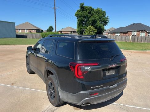 Used 2021 GMC Acadia AT4 w/ Technology Package AWD/4WD image 3