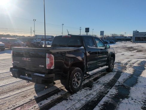 Used 2015 GMC Canyon SLE w/ All-Terrain Package image 6