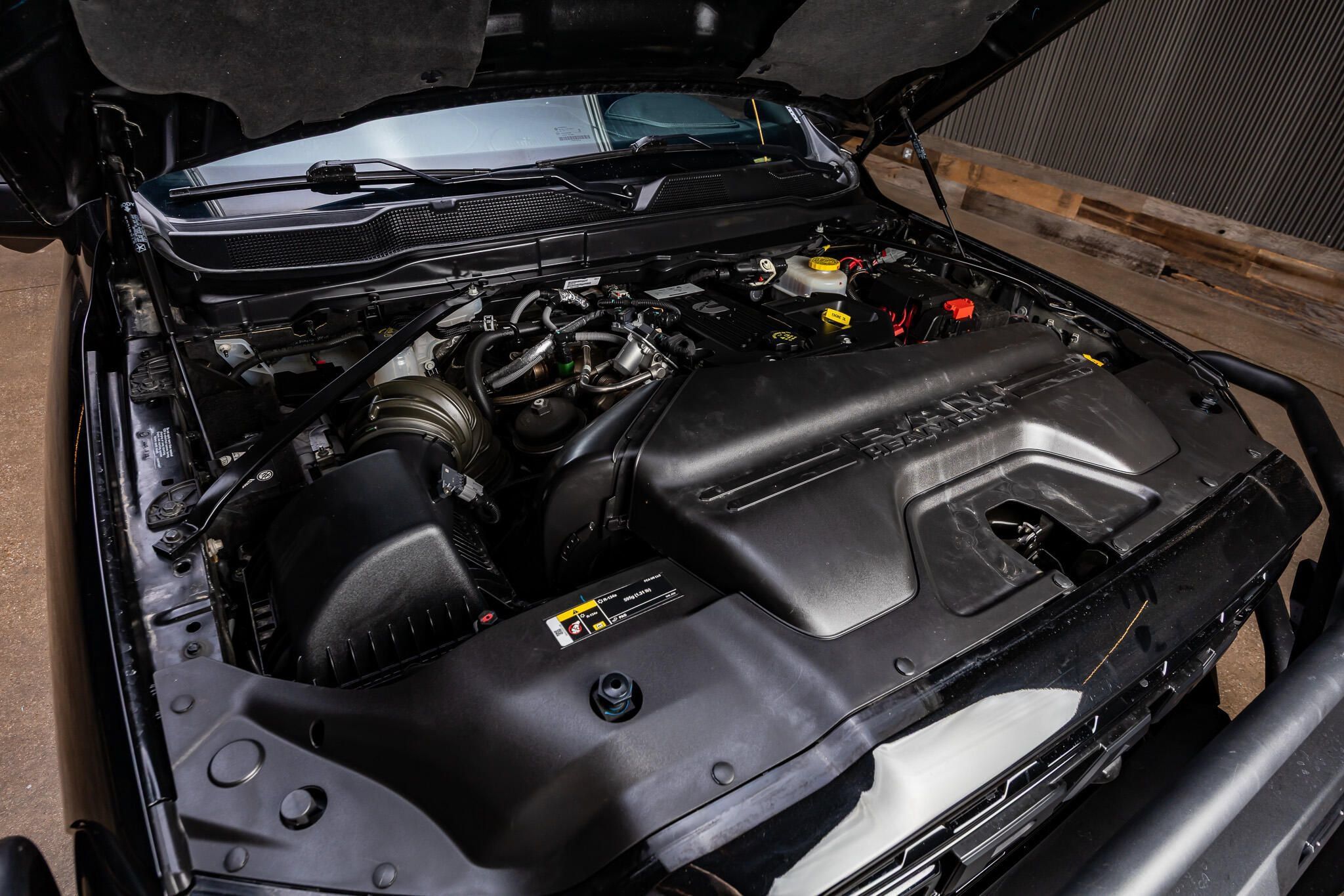 Used 2025 RAM 3500 Limited AWD/4WD image 43