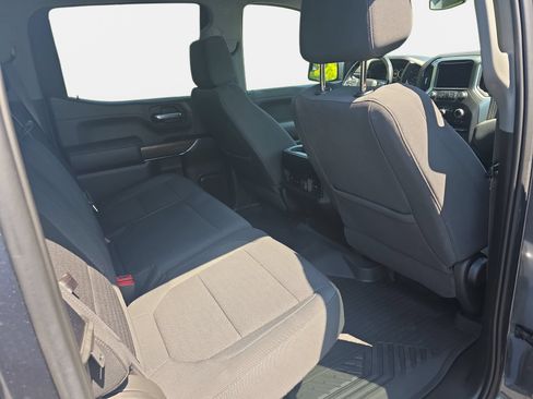 Used 2022 Chevrolet Silverado 1500 RST AWD/4WD image 11