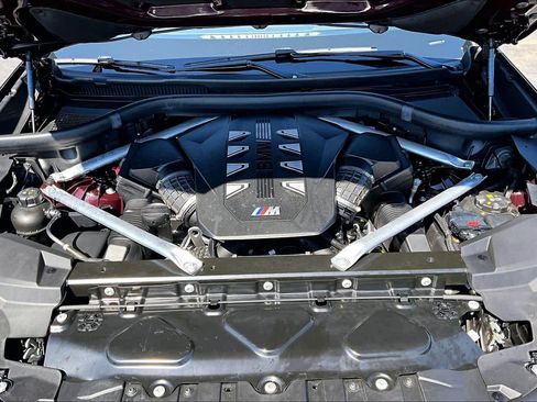 Certified 2024 BMW X5 M60i image 32