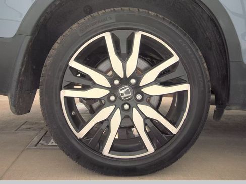 Used 2022 Honda Pilot Elite image 11