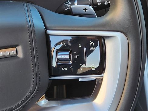 Used 2024 Land Rover Range Rover SE image 28