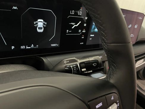 Used 2025 Kia K4 EX FWD image 22