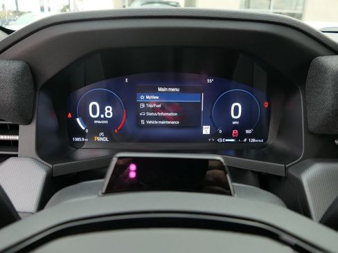 Used 2025 Ford Explorer ST-Line w/ Premium Package image 18