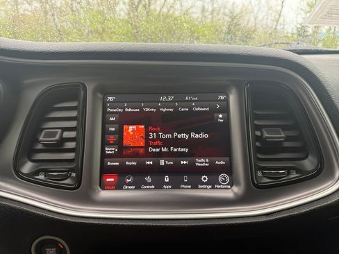 Used 2020 Dodge Challenger R/T Scat Pack w/ Driver Convenience Group RWD image 8