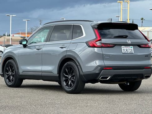 Certified 2024 Honda CR-V Sport-L image 5