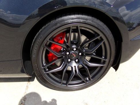 Used 2024 Chevrolet Corvette Z06 image 10