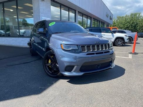Used 2020 Jeep Grand Cherokee Trackhawk AWD/4WD image 3